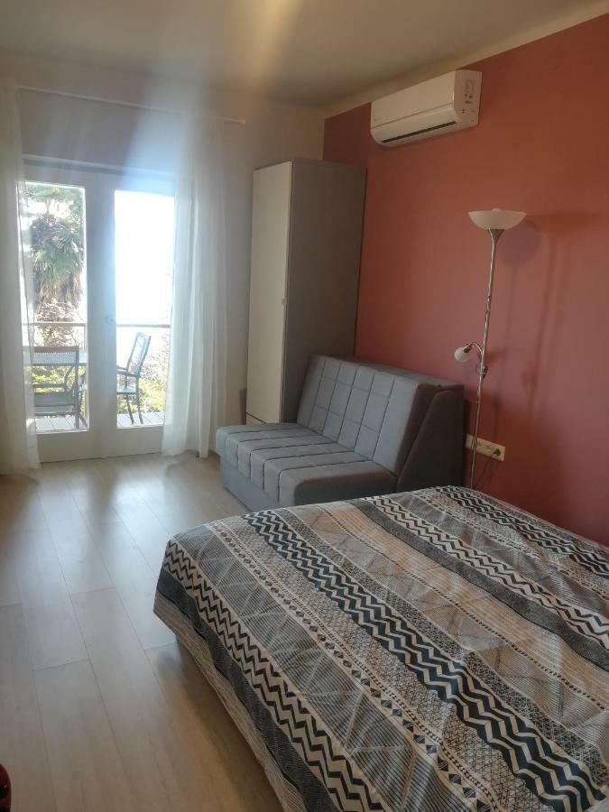 Studio Apartman Arni Rijeka Exterior foto
